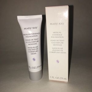 Mary lay medium coverage foundation